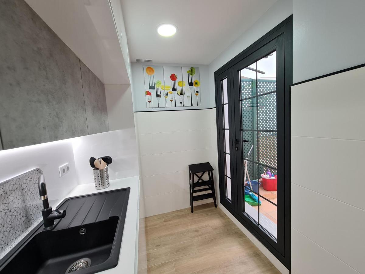 Apartamento Centro - Playa, recién reformado, parking gratis, wifi Sanlúcar de Barrameda Exterior foto