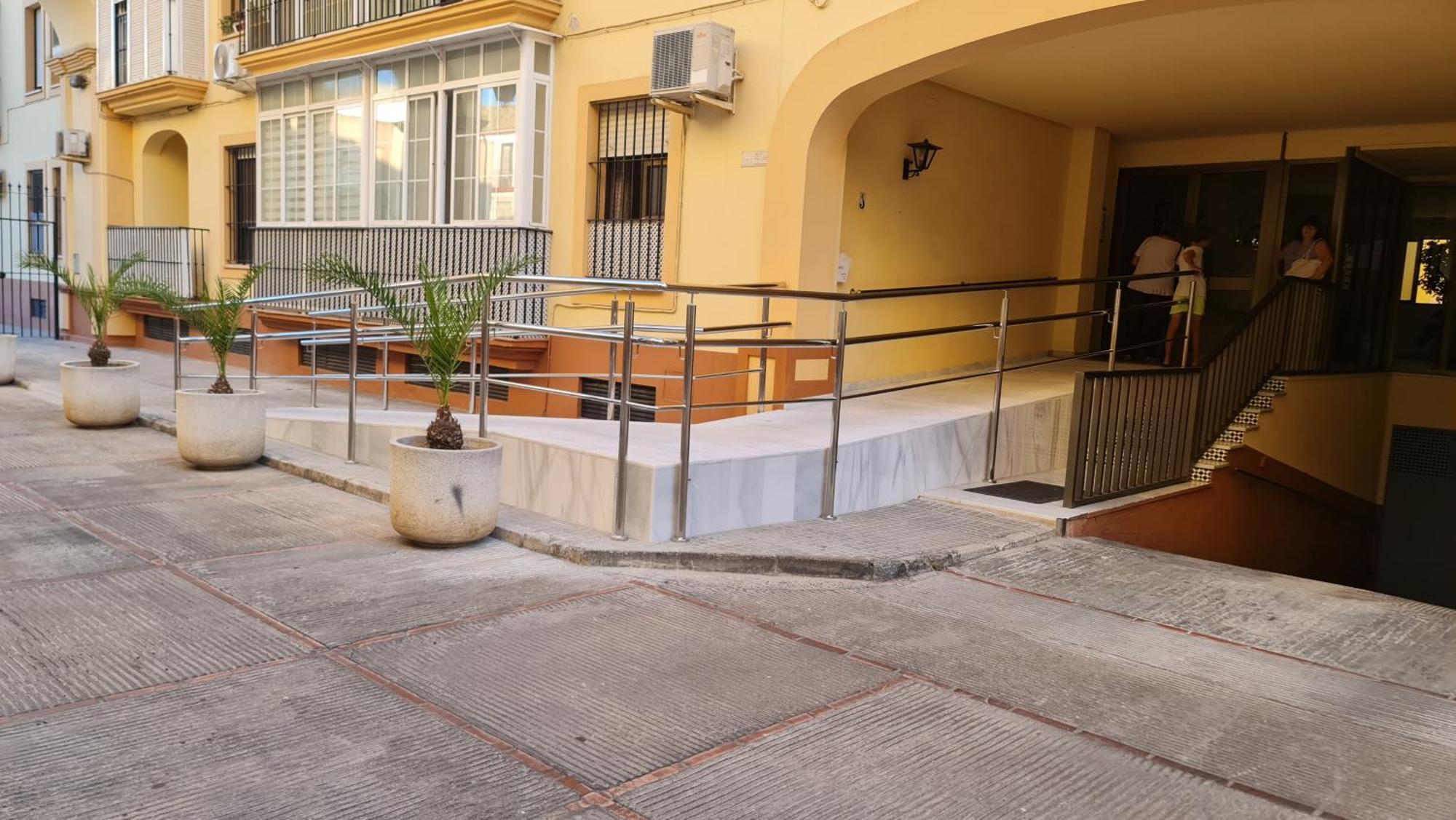 Apartamento Centro - Playa, recién reformado, parking gratis, wifi Sanlúcar de Barrameda Exterior foto